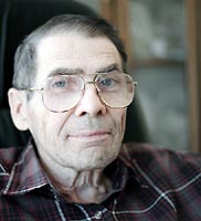 Lyle, Michelle's father