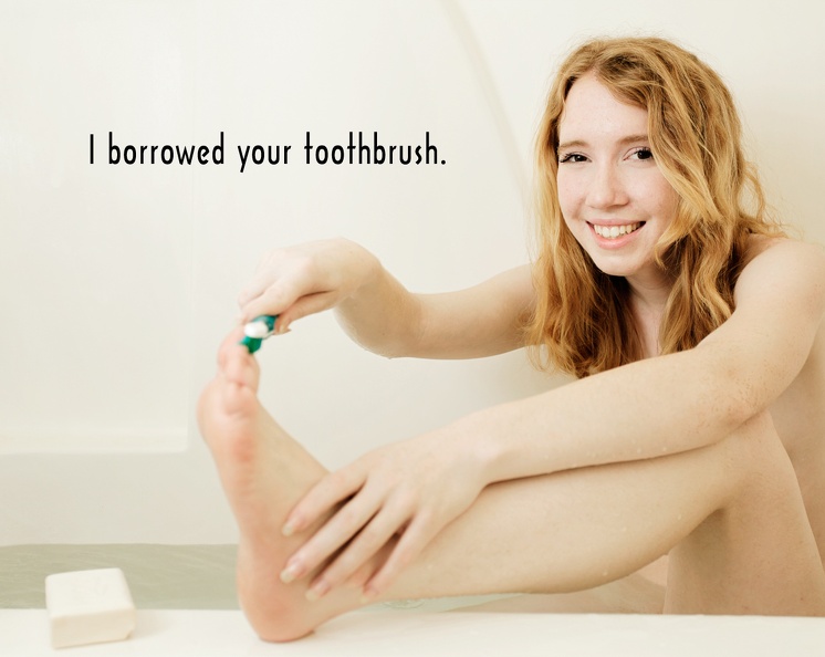 toothbrush_4272.jpg